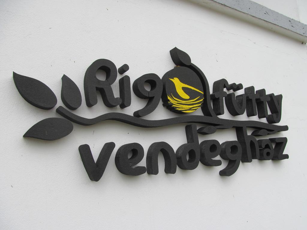 Hotel Rigofuetty Vendeghaz Tiszaalpar Zewnętrze zdjęcie