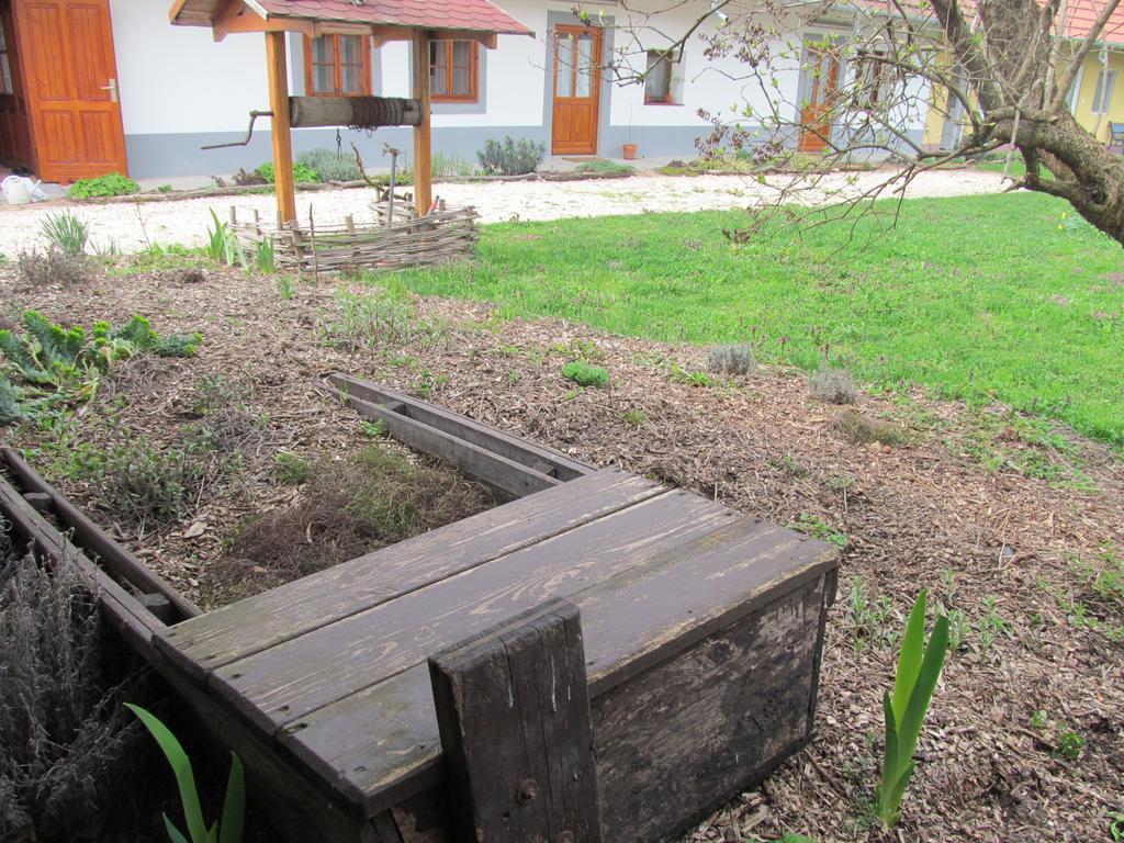 Hotel Rigofuetty Vendeghaz Tiszaalpar Zewnętrze zdjęcie